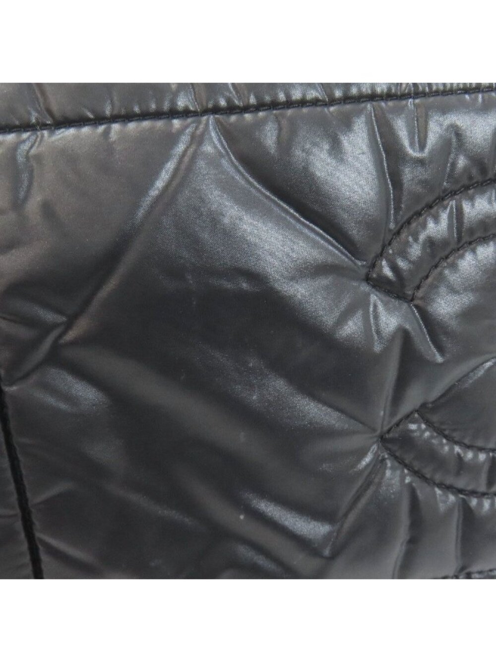 Chanel Coco Cocoon Tote Nylon - Picture 15 of 15